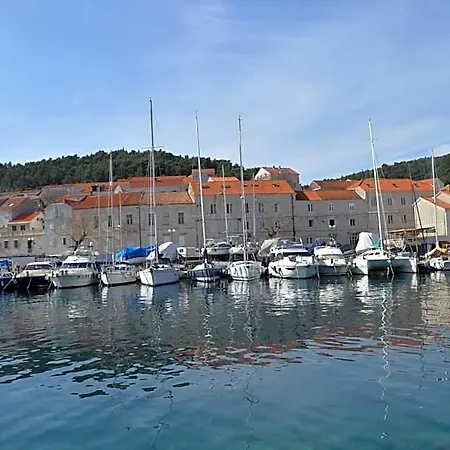 Castello Rezidence 2