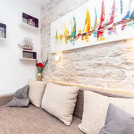 Apartamento Castello Rezidence 2 *