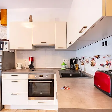 Castello Rezidence 2