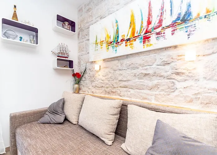 Apartman Castello Rezidence 2 *