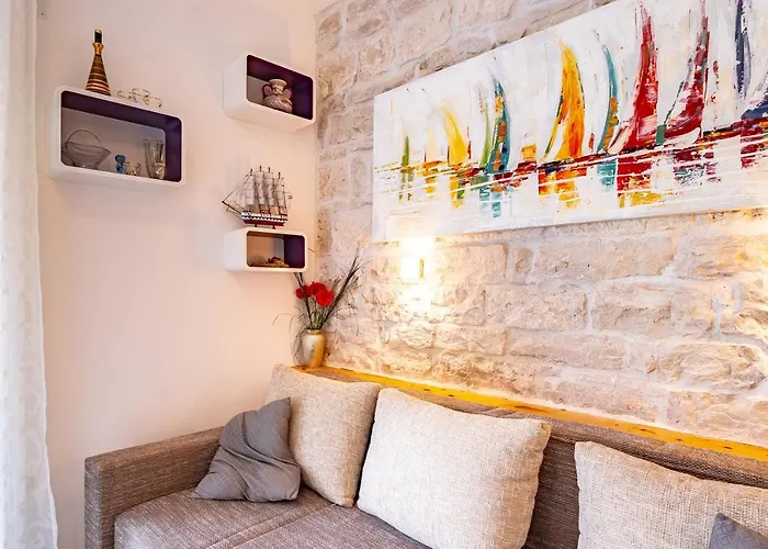 Castello Rezidence 2